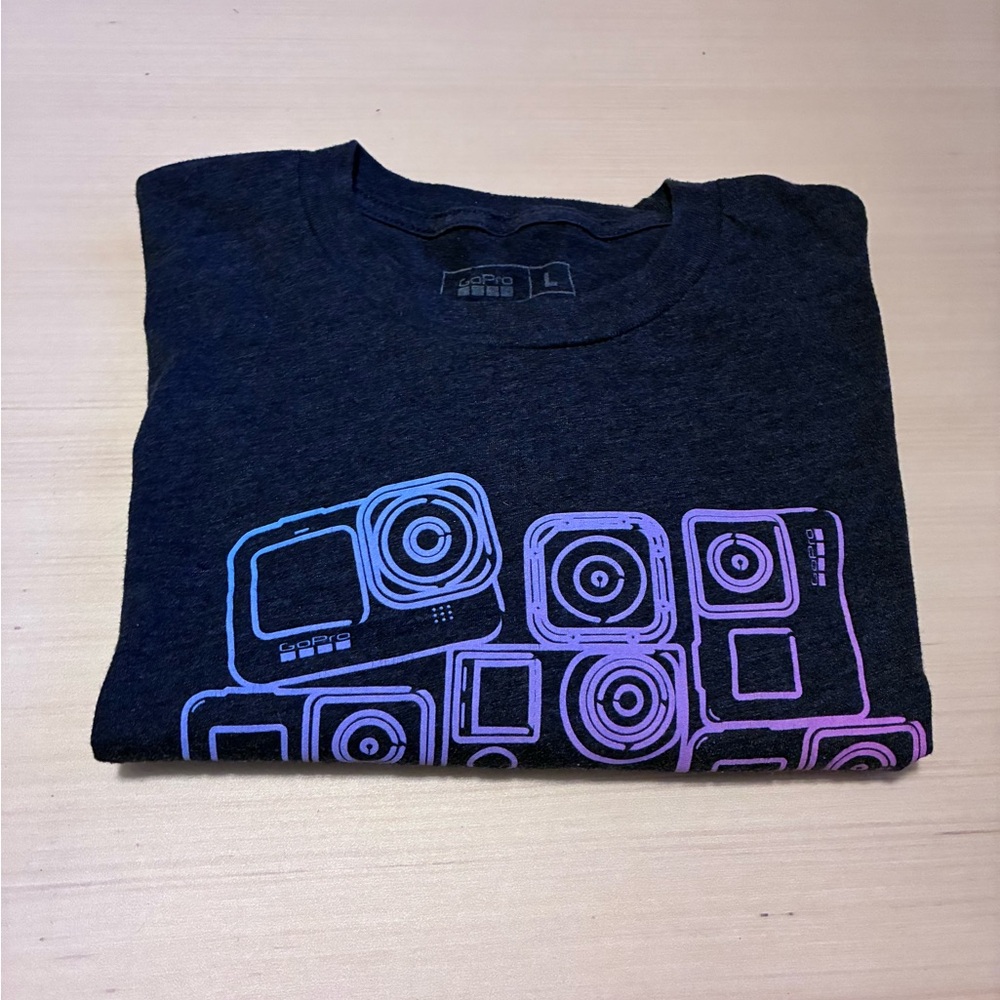 GoPro Collectors Graphic Tee - Picture 5 of 5